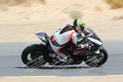 media/Mar-28-2022-Superbike Trackdays (Mon) [[b8603d0f67]]/Advanced Group (1pm-130pm)/Turn 9/